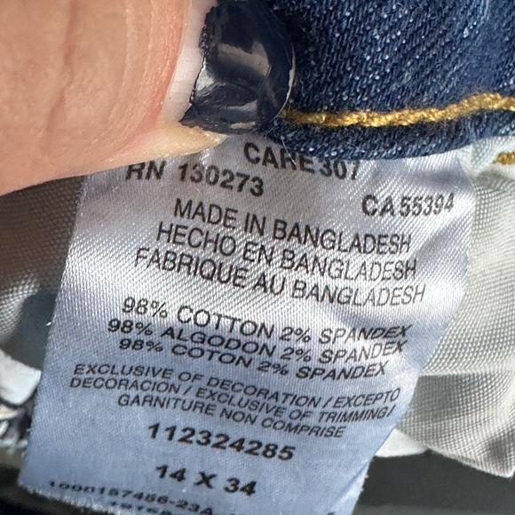 Women's Wrangler Dark Wash High Rise Bold Boot Jeans Size 14 Length 34 - Picture 8 of 10